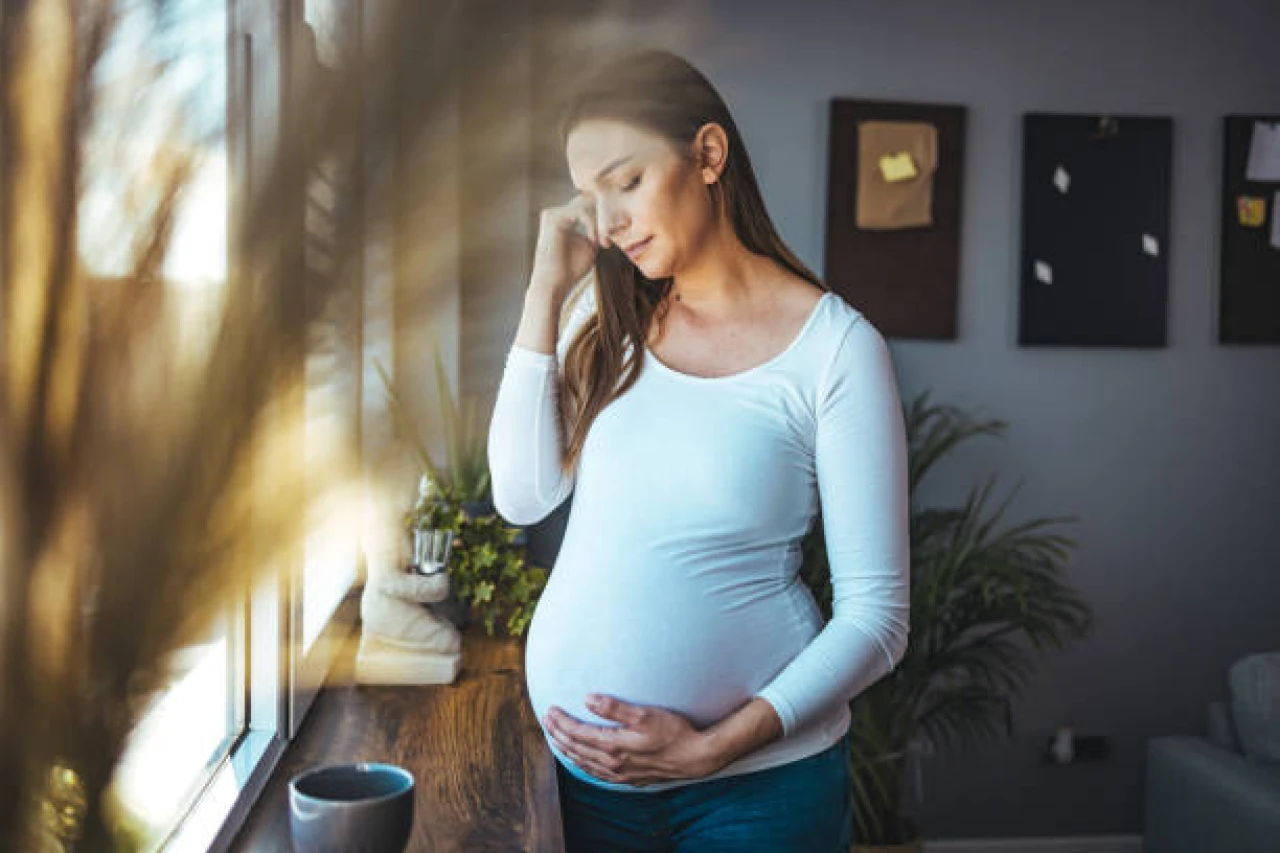 Hamilelik Sonrası Depresyon (Postpartum): Belirtiler ve Çözüm Yolları