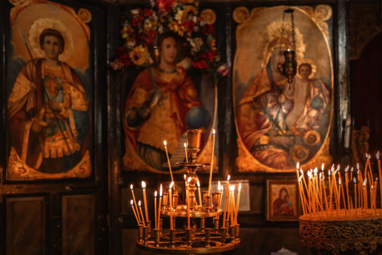 Hristiyan Ortodoks Geleneğinde İkonaların Manevi Anlamı