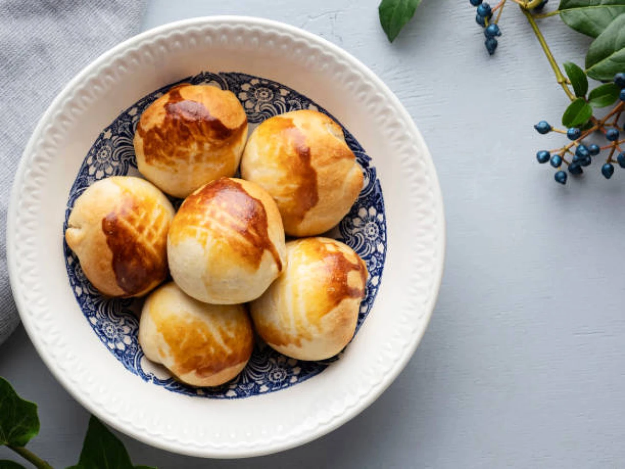 Ekşi Mayalı Hamur İşi: Poğaça, Börek ve Diğer Lezzetler