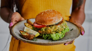 Kolay Vegan Burger Tarifi: Sağlıklı ve Lezzetli Alternatif