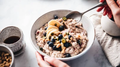 Yulaf Lapası (Porridge) Çeşitleri: Meyve, Çekirdek ve Tohumlarla Zenginleştirmek